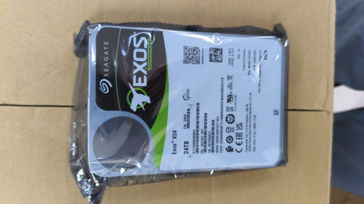 هارد اینترنال سیگیت اگزوز مدل Seagate Exos 20TB ST20000NM000H با گارانتی